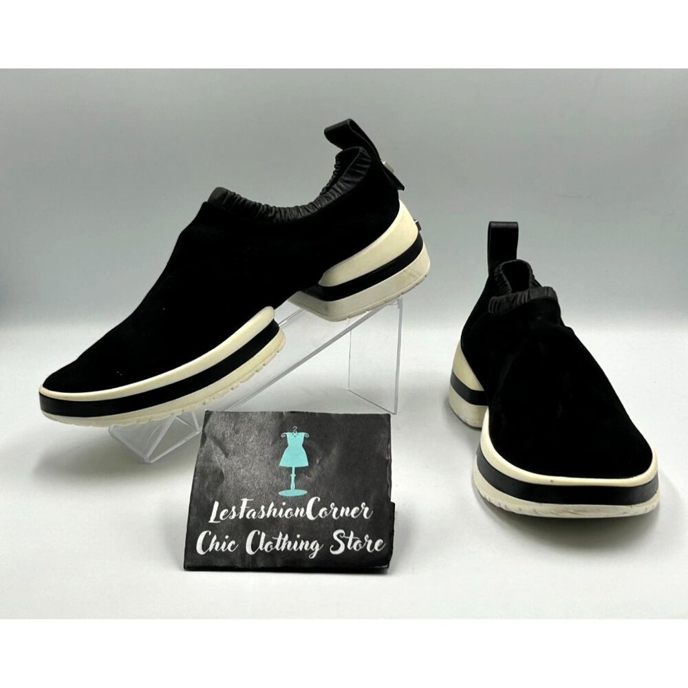 Stuart Weitzman Women's Black Suede Sw-612 Slip-On Sneakers Size 10 3193